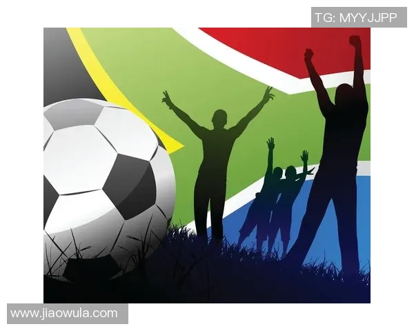 蹲地足球球星图展现绿茵传奇风采记录时代激情瞬间